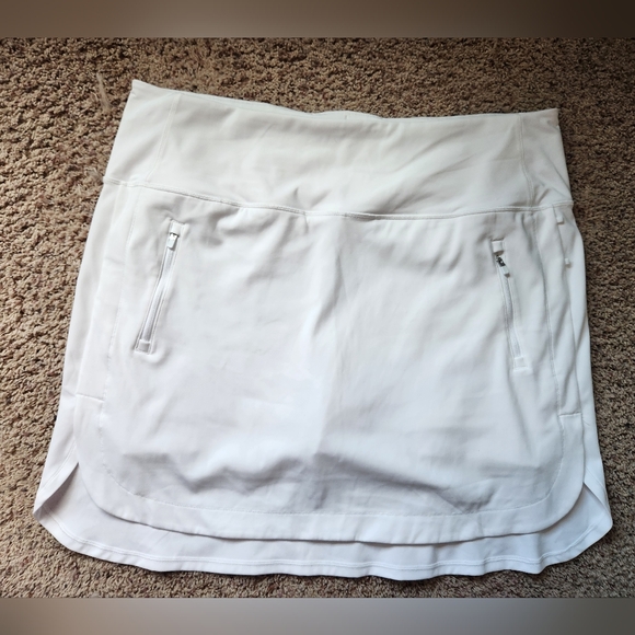 Athleta White 18" Fairway Skort 2X - Picture 2 of 13